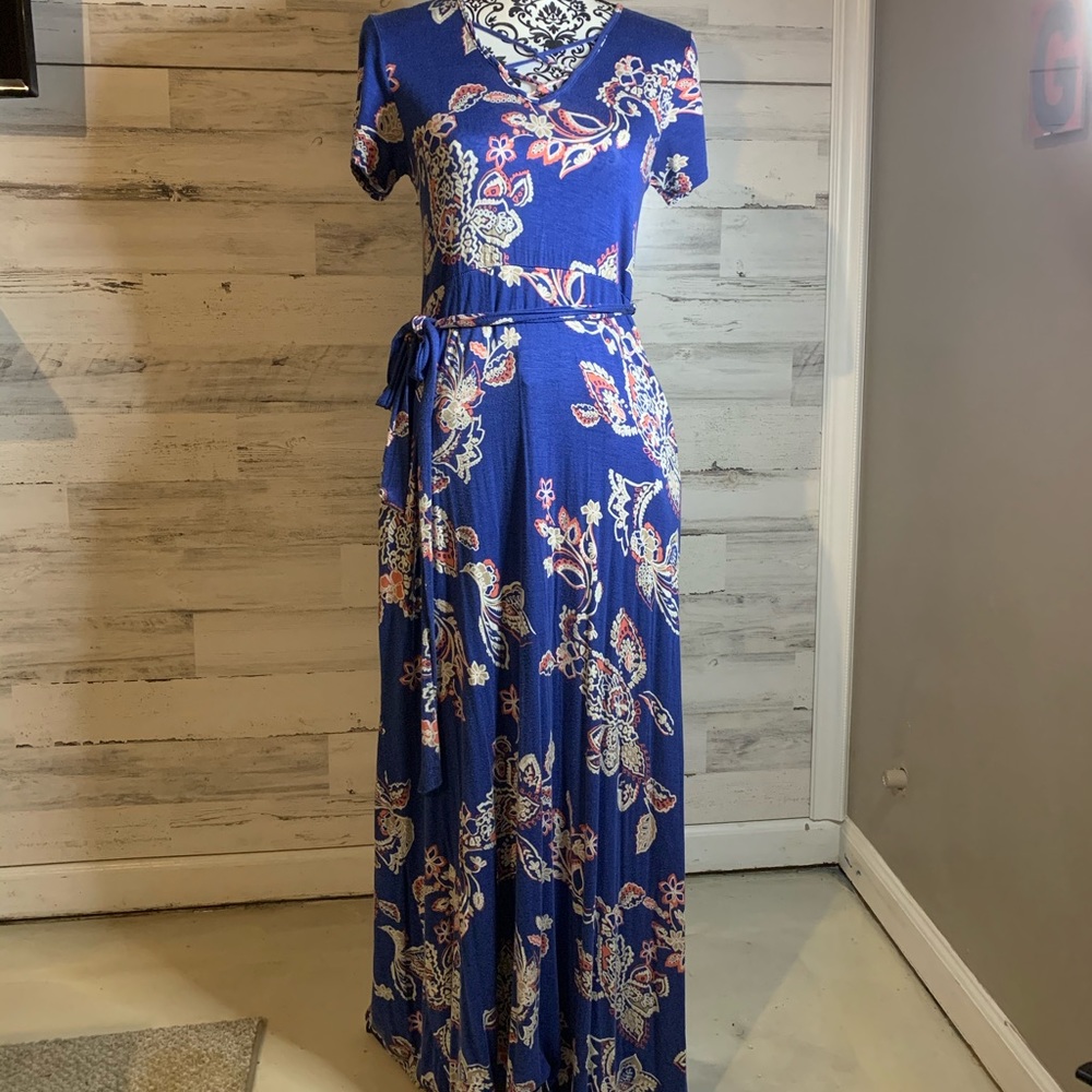 Maxi dress